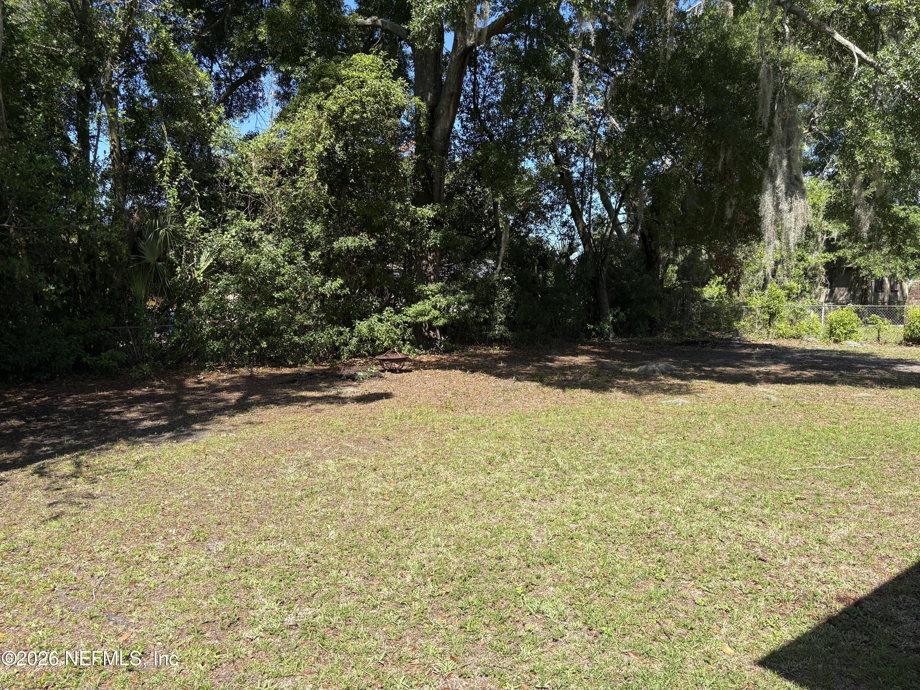 6912 Corday Road Jacksonville, FL 32208 - Photo 23 of 23 Back yard