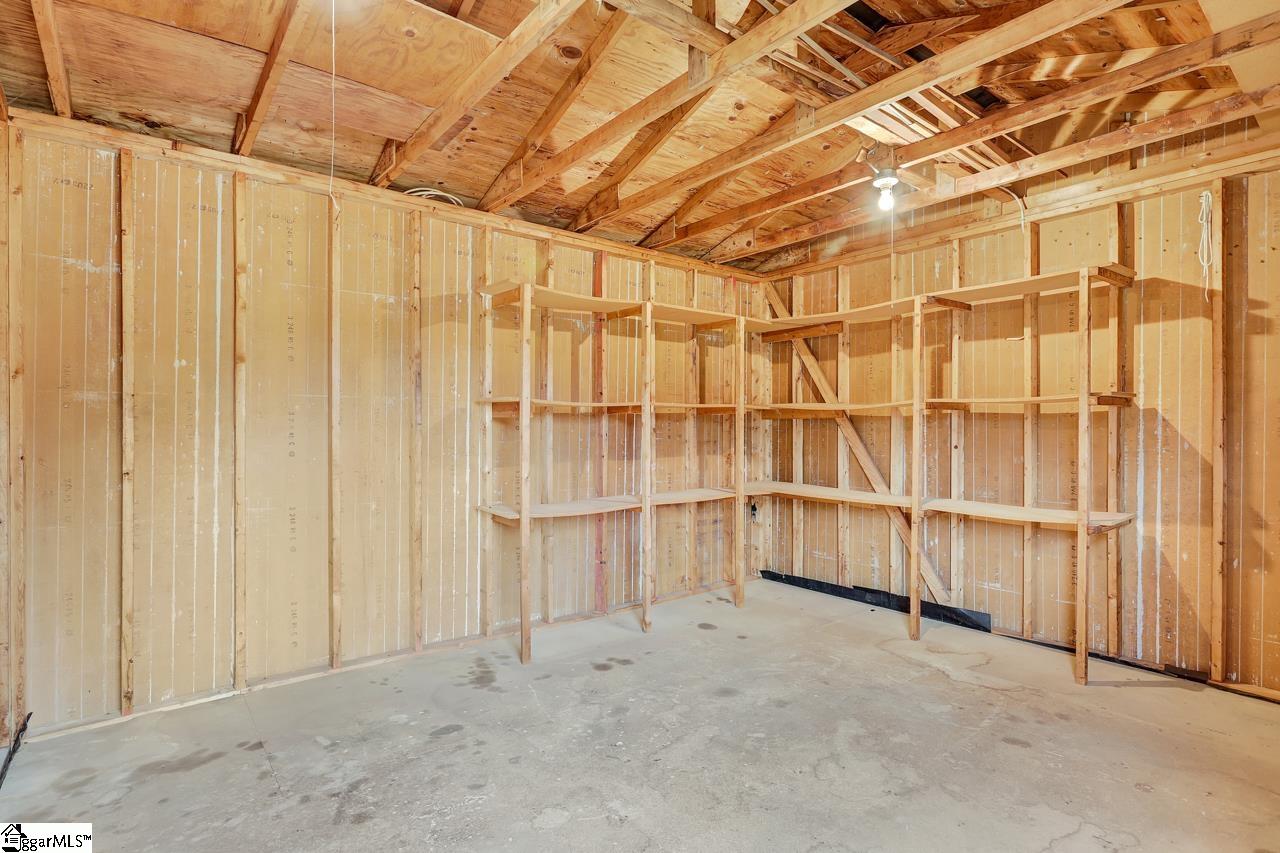 218 W Road Greer, SC 29650 - Photo 31 of 34