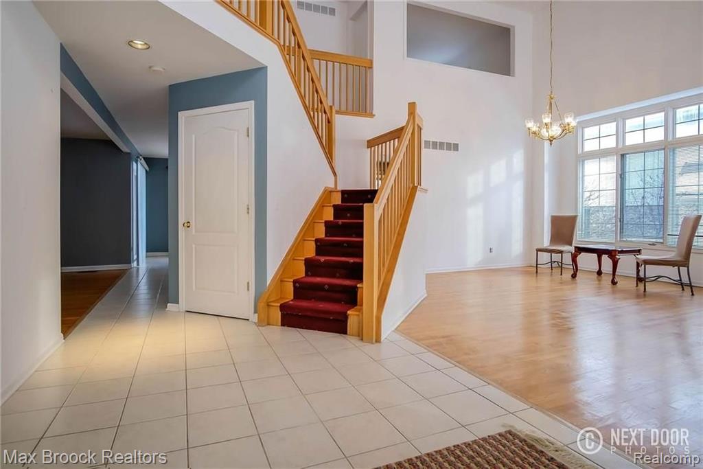 519 Misty Brook Lane Rochester Hills, MI 48307 - Photo 12 of 54