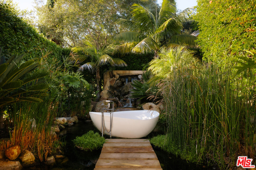 120 Montecito Ranch Lane Summerland, CA 93067 - Photo 27 of 33