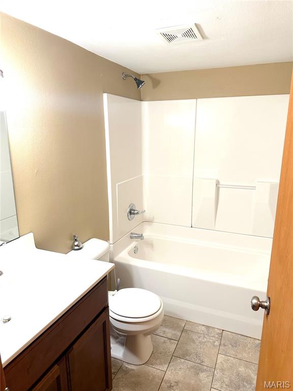 5 Sarpy Road, Unit C Belleville, IL 62221 - Photo 6 of 6 Gallery Image 6