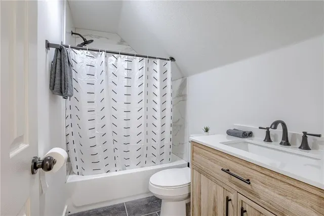 $315,000 | 111 South 16th Street, Kansas City, KS 66102