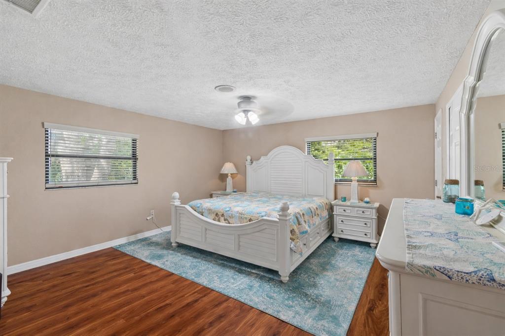 7871 Sycamore Drive New Port Richey, FL 34654 - Photo 14 of 46