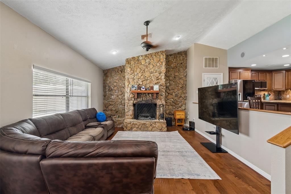 7871 Sycamore Drive New Port Richey, FL 34654 - Photo 8 of 46