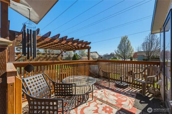 $539,000 | 1140 Southeast Colonial Drive, College Place, WA 99324