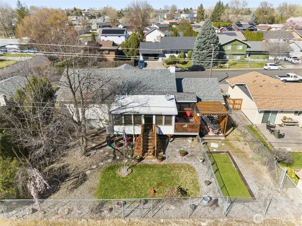 $539,000 | 1140 Southeast Colonial Drive, College Place, WA 99324