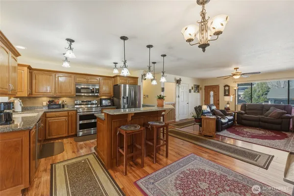 $539,000 | 1140 Southeast Colonial Drive, College Place, WA 99324