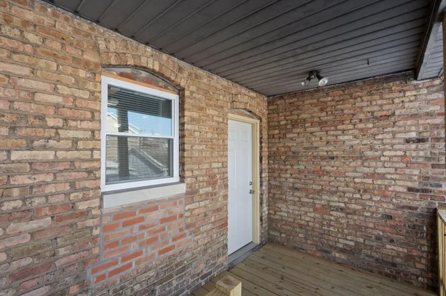 $2,250 | 1231 Lakeview Avenue, Whiting, IN 46394