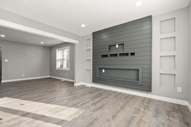 $2,250 | 1231 Lakeview Avenue, Whiting, IN 46394