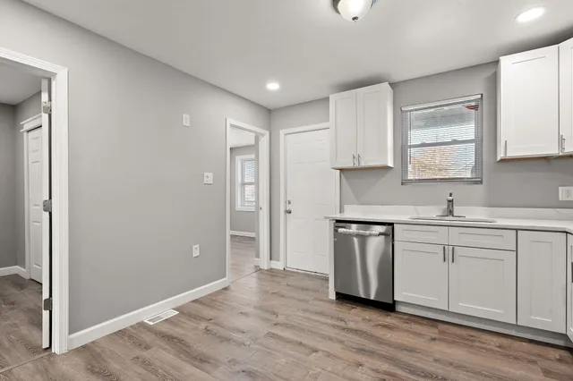 $2,250 | 1231 Lakeview Avenue, Whiting, IN 46394