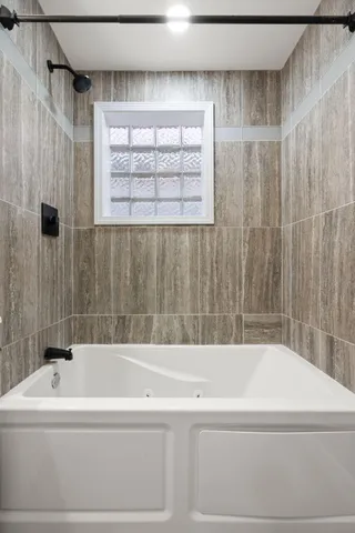 $2,250 | 1231 Lakeview Avenue, Whiting, IN 46394