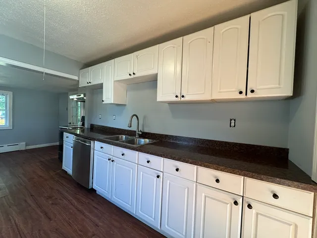 $2,200 | 5 Lucie Avenue, East Freetown, MA 02717