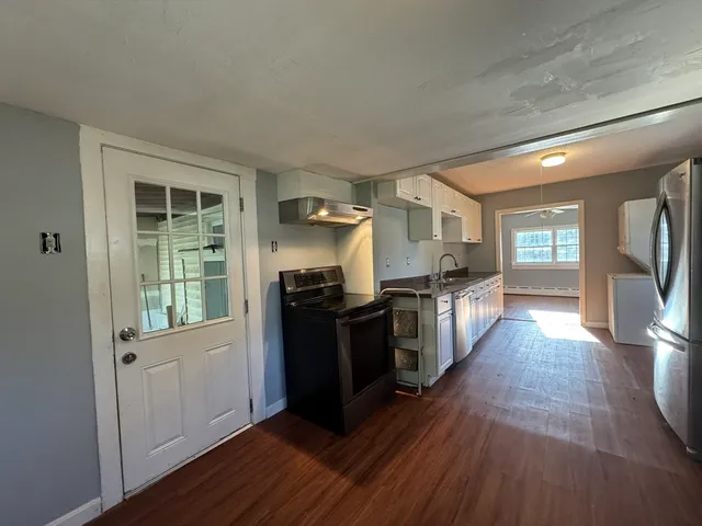 $2,200 | 5 Lucie Avenue, East Freetown, MA 02717