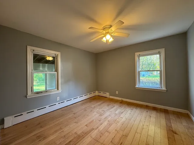 $2,200 | 5 Lucie Avenue, East Freetown, MA 02717