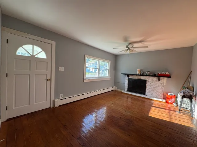 $2,200 | 5 Lucie Avenue, East Freetown, MA 02717