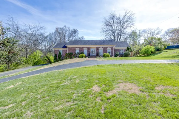 $4,000 | 1227 Carl Seyfert Memorial Drive, Brentwood, TN 37027