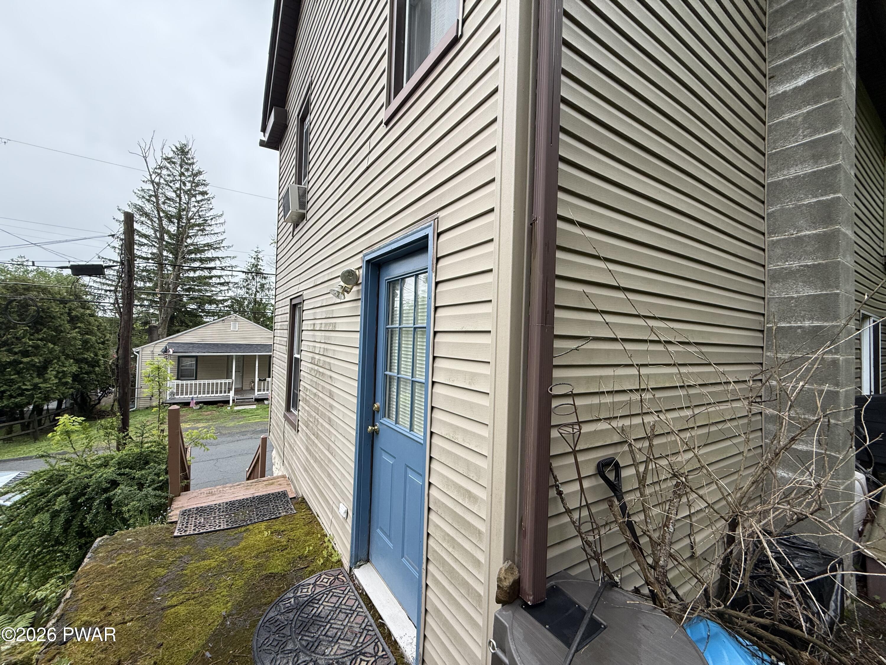 724 Ridge Street Honesdale, PA 18431 - Photo 9 of 10