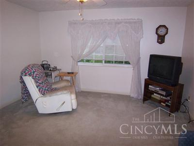 3541 Jessup Road, Unit 3C Cincinnati, OH 45239 - Photo 7 of 15