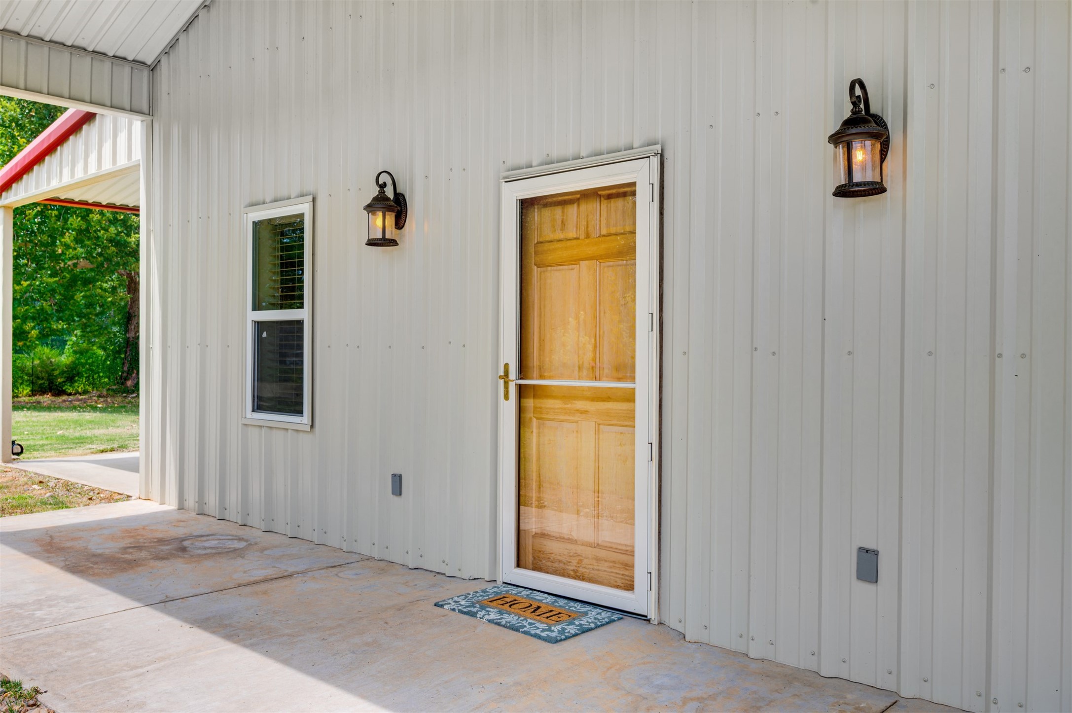 531 County Road 3501 Cuney, TX 75759 - Photo 4 of 45 a view of front door