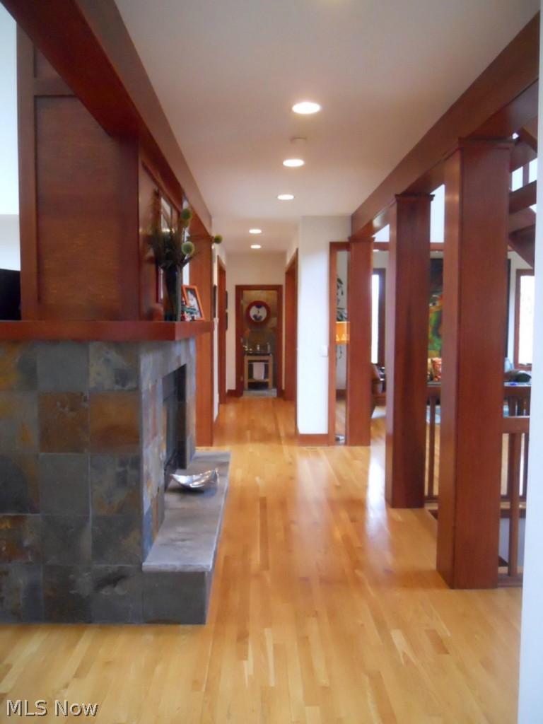 7750 Valley View Road Hudson, OH 44236 - Photo 4 of 25