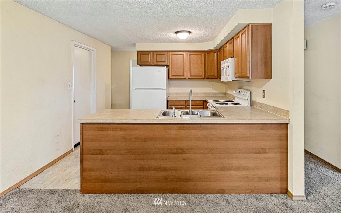 4822 Brasch Road Southeast Port Orchard, WA 98367 - Photo 17 of 22 Gallery Image 17