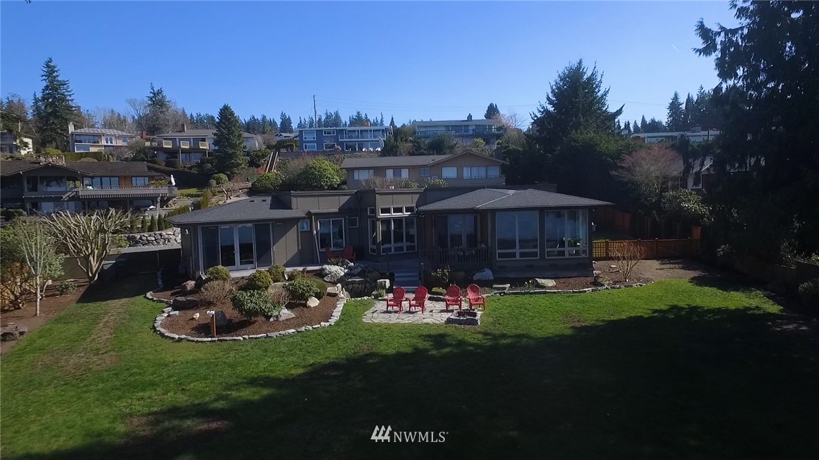16912 Talbot Road Edmonds, WA 98026 - Photo 36 of 40 a front view of a house with garden