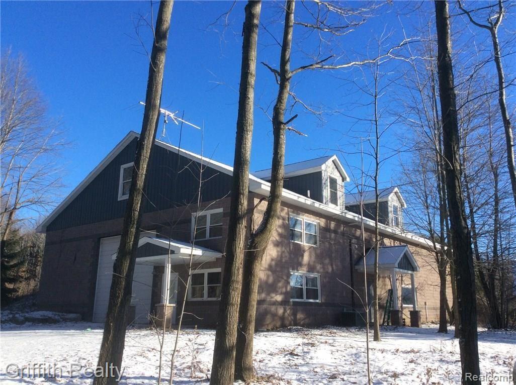 6591 Crofoot Road Fowlerville, MI 48836 - Photo 50 of 51 IMG_5325.JPG