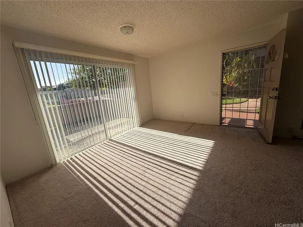 $2,295 | 91-1209 Mikohu Street, Unit 38A, Ewa Beach, HI 96706
