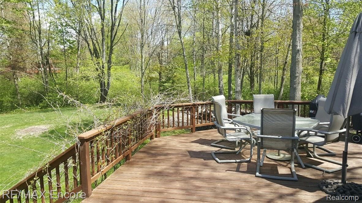 11684 Ely Road Davisburg, MI 48350 - Photo 64 of 75 20170509_123627_resized.jpg