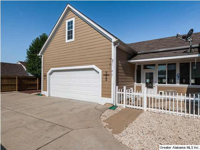 6384 Clubview Circle North Bessemer, AL 35022 - Photo 29 of 32