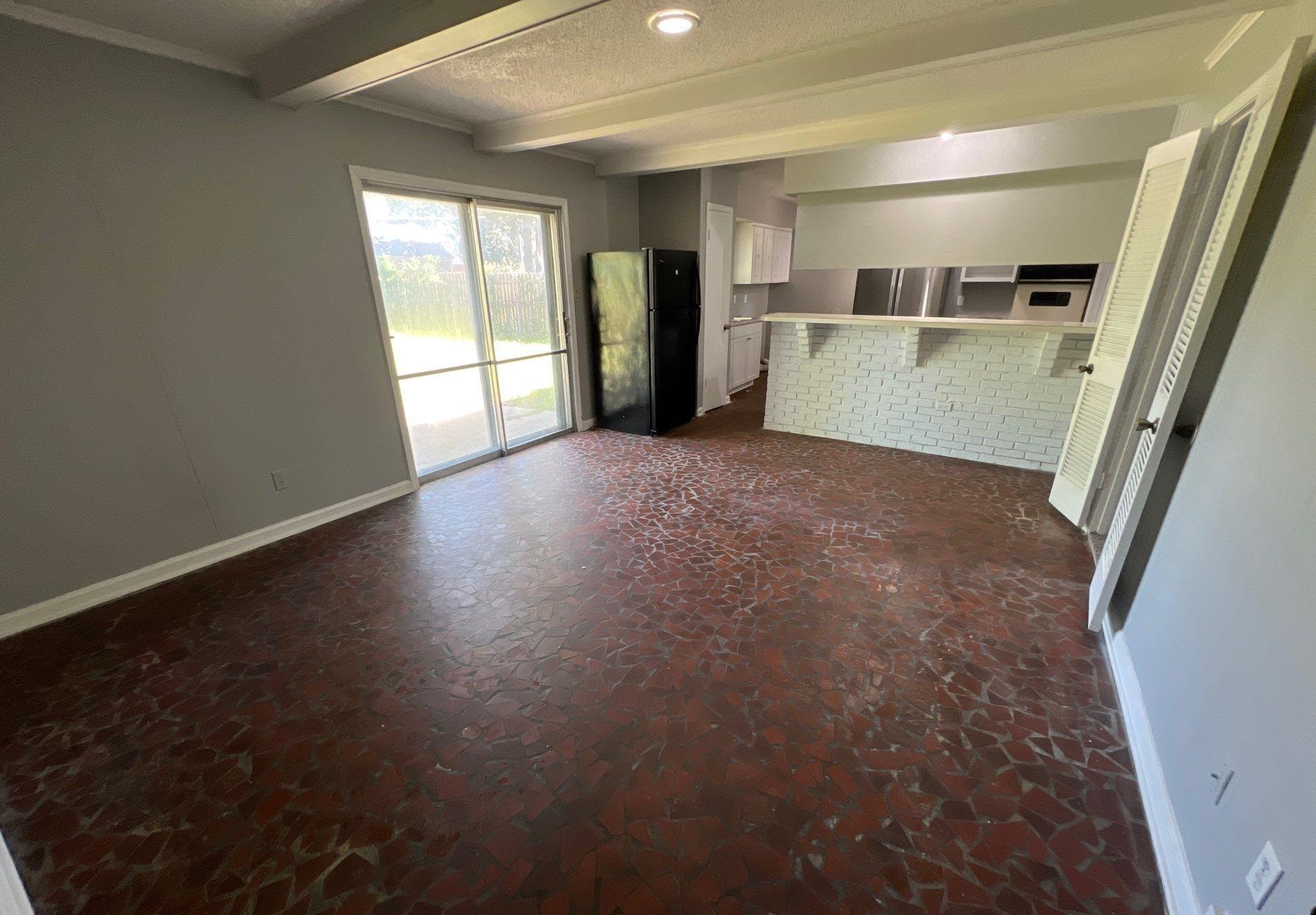 4936 Warrington Road Memphis, TN 38118 - Photo 3 of 13