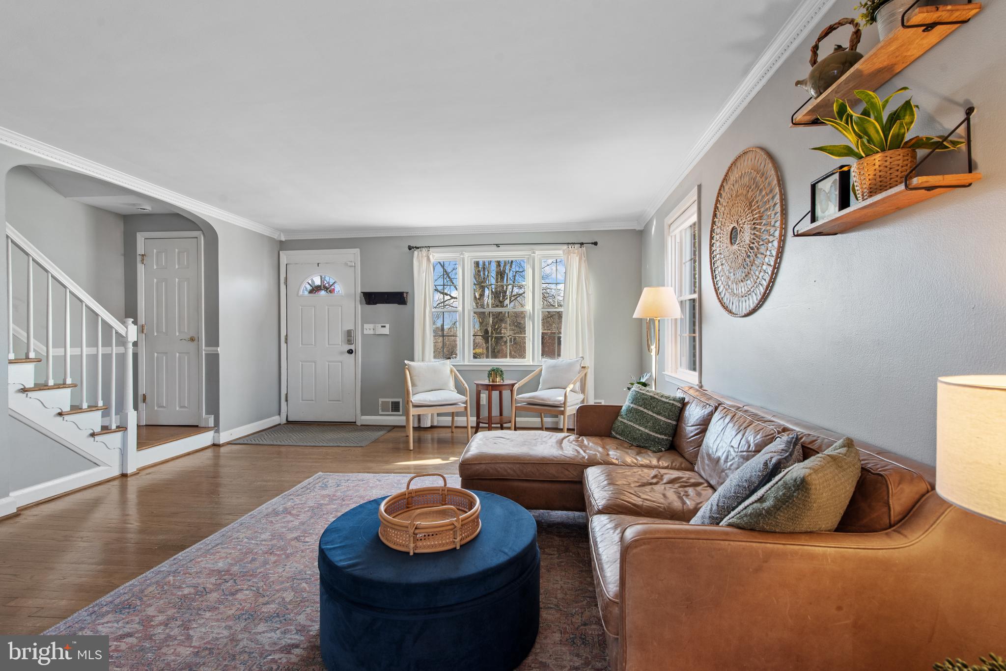 330 Dumbarton Road Baltimore, MD 21212 - Photo 4 of 29 a living room with furniture and a wooden floor