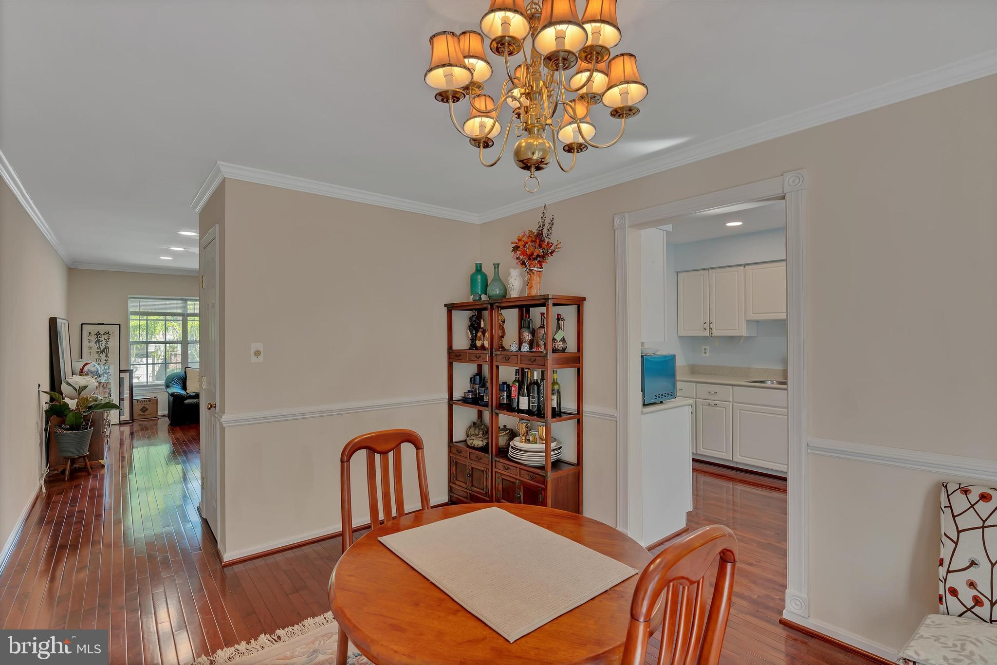 6140 Willowick Lane Springfield, VA 22152 - Photo 5 of 31 Gallery Image 5