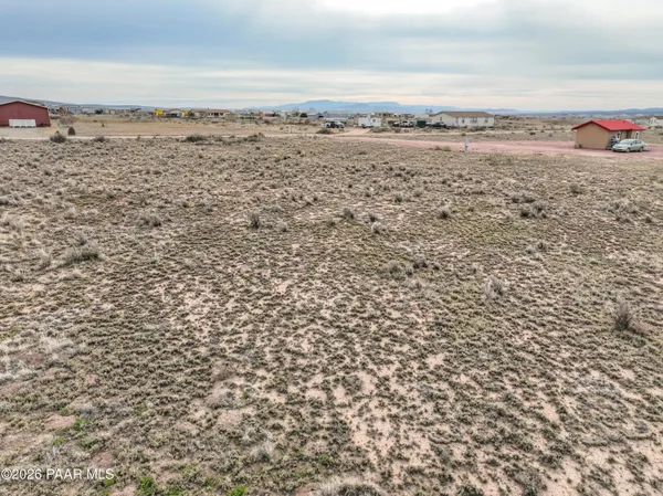 $52,000 | 26930 North Dark Sky Drive, Paulden, AZ 86334