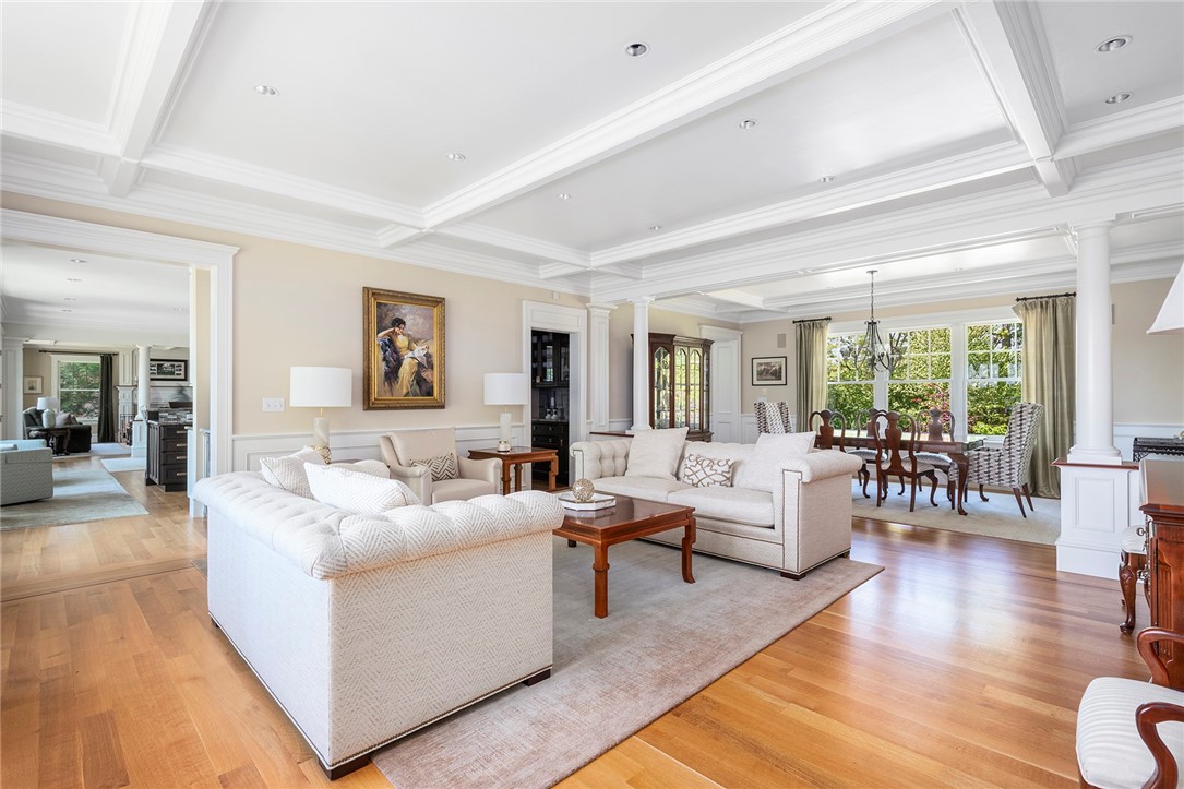 136 Adams Point Road Barrington, RI 02806 - Photo 19 of 41