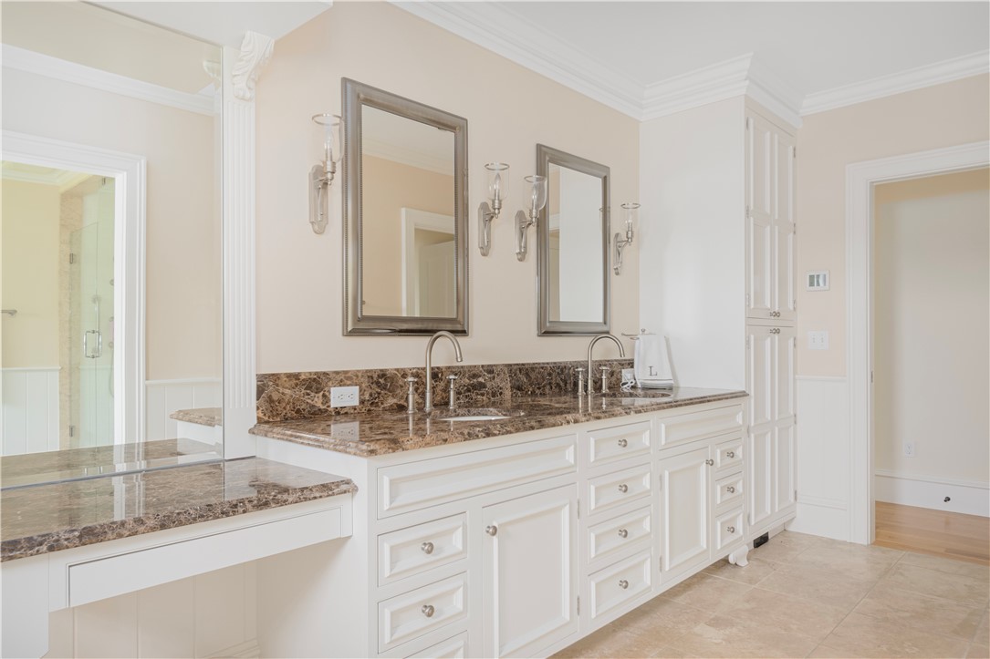 136 Adams Point Road Barrington, RI 02806 - Photo 24 of 41