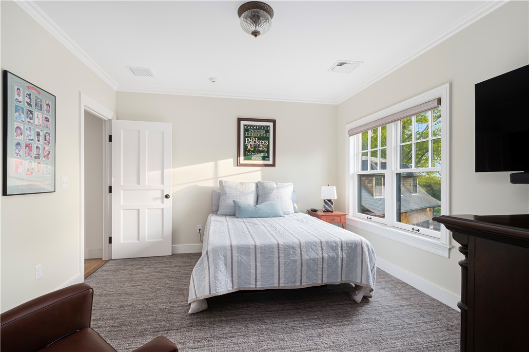 136 Adams Point Road Barrington, RI 02806 - Photo 30 of 41