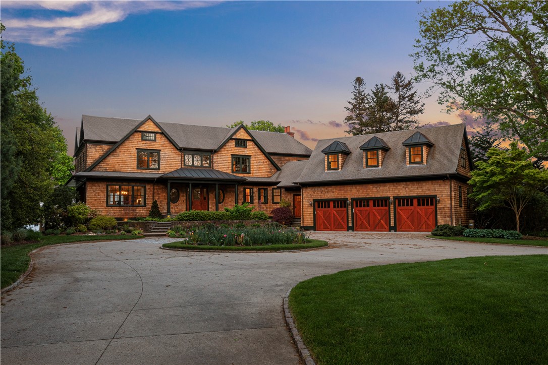 136 Adams Point Road Barrington, RI 02806 - Photo 3 of 41