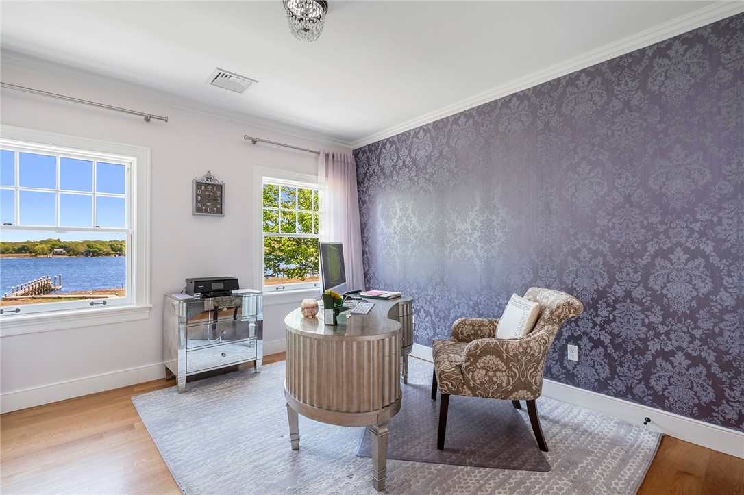 136 Adams Point Road Barrington, RI 02806 - Photo 32 of 41