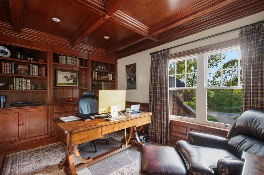 136 Adams Point Road Barrington, RI 02806 - Photo 33 of 41