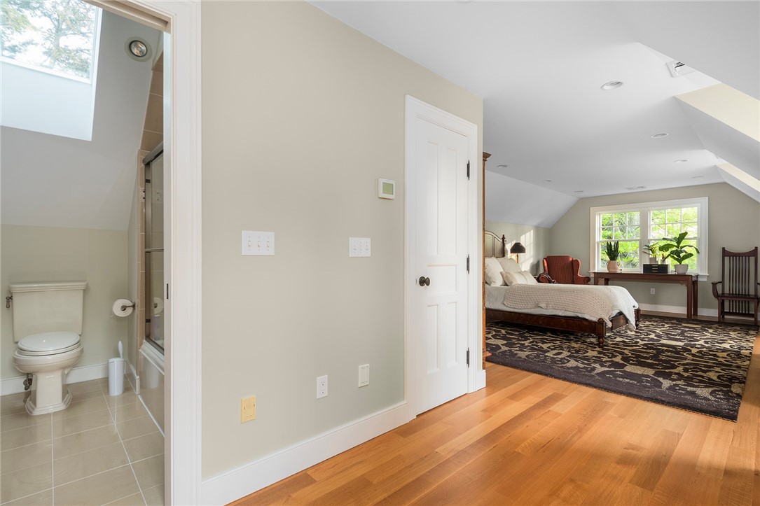 136 Adams Point Road Barrington, RI 02806 - Photo 35 of 41