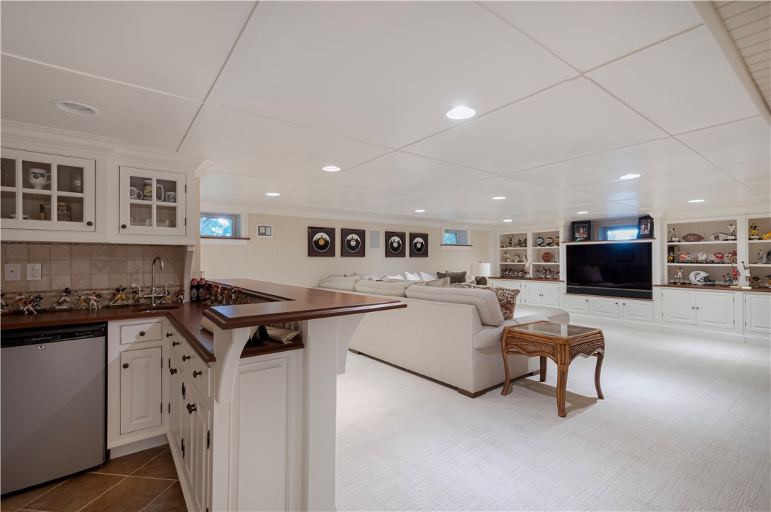 136 Adams Point Road Barrington, RI 02806 - Photo 40 of 41