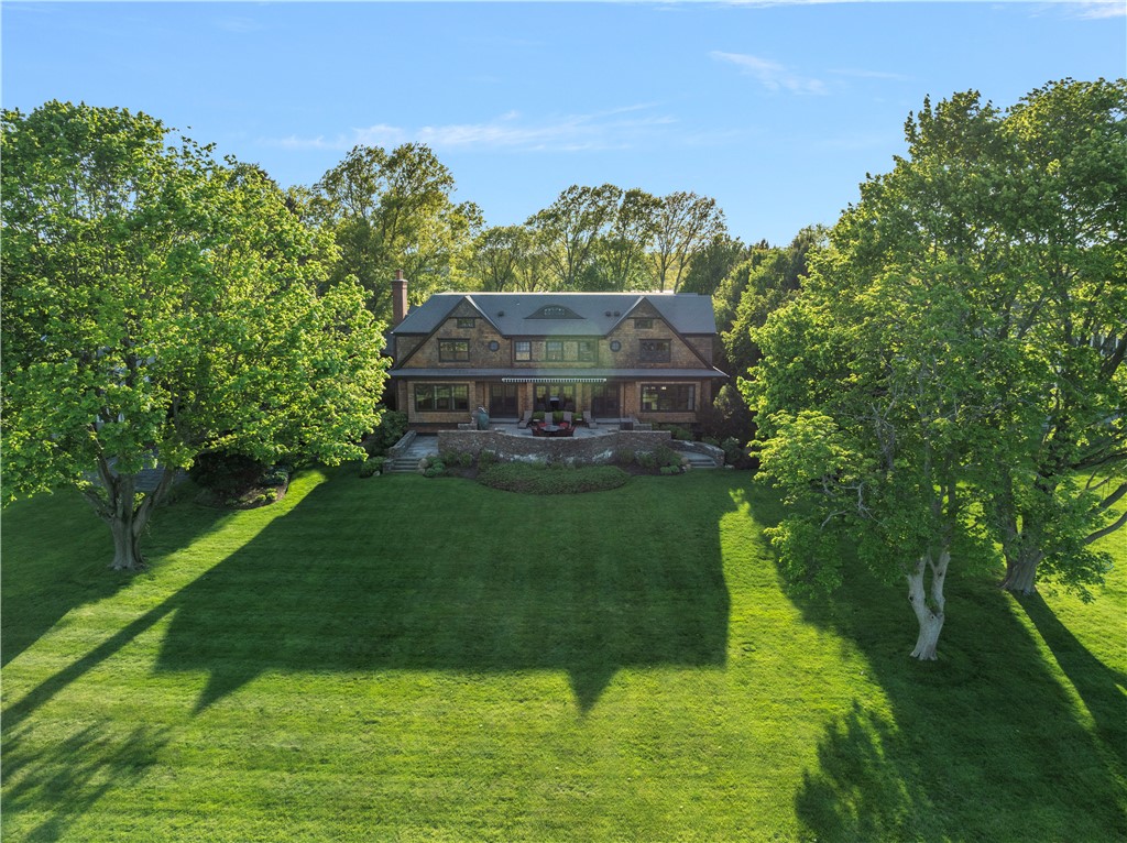 136 Adams Point Road Barrington, RI 02806 - Photo 6 of 41