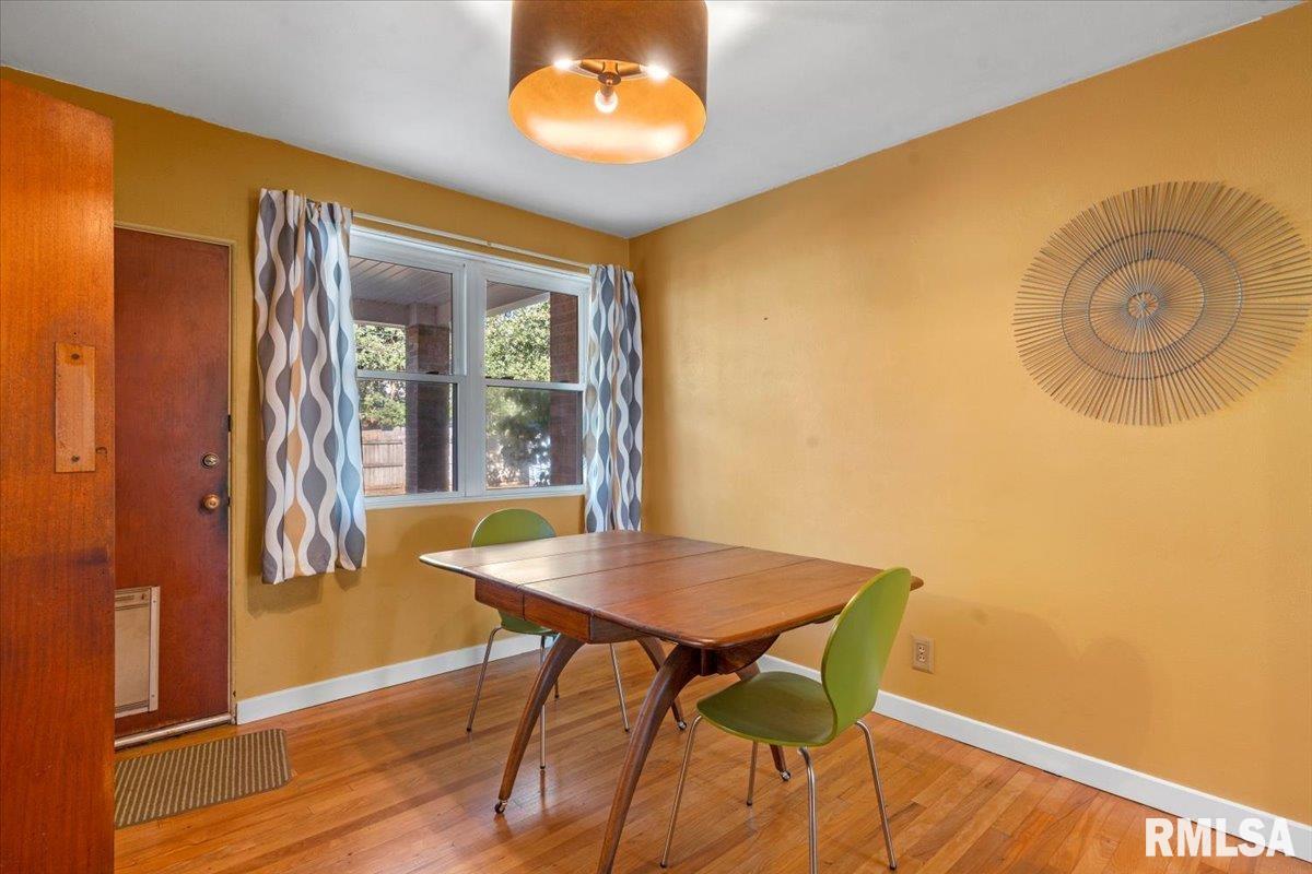 1555 West Edwards Street Springfield, IL 62704 - Photo 11 of 30 Gallery Image 11