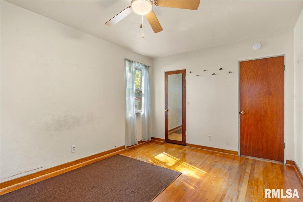 1555 West Edwards Street Springfield, IL 62704 - Photo 16 of 30 Gallery Image 16
