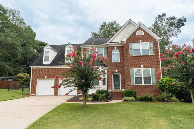 $349,900 | 570 East Abington Way, Spartanburg, SC 29301