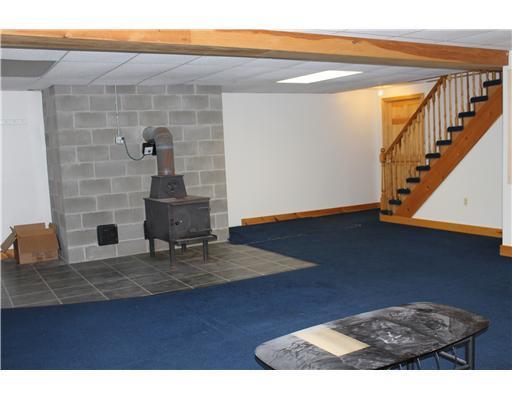 61 Falls Road Benton, ME 04901 - Photo 18 of 23 Den/Family/Great Room. Full,...