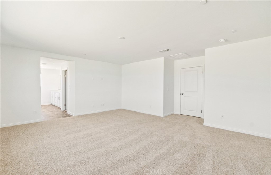 784 Sawgrass Street Perris, CA 92571 - Photo 44 of 46 a view of an empty room