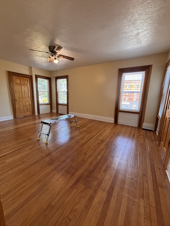 4 Crown Street, Unit 1 Worcester, MA 01609 - Photo 8 of 24 Gallery Image 8