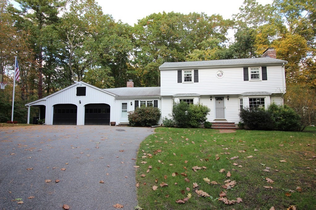 225 Main Street Boxford, MA 01921 - Photo 1 of 22